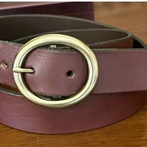 L.L.Bean Womens Brown Belt W/ Brass Oval Shaped Buckle 100%cowhide
